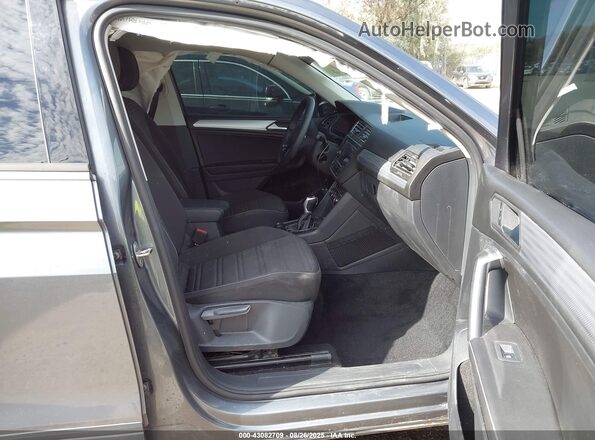3VVFB7AX8PM078902 2023 VOLKSWAGEN TIGUAN Gray Սալոնի դիմացի տեսք