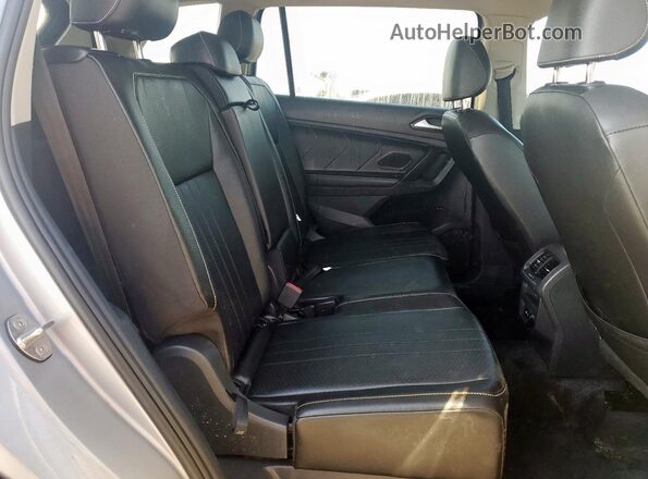 3VVNB7AX6PM014952 2023 VOLKSWAGEN TIGUAN Silver Սալոնի հետևի տեսք