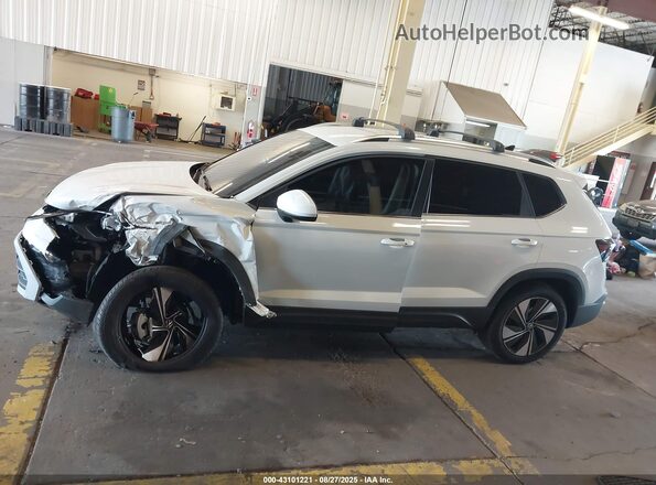 3VVUC7B29SM003755 2025 VOLKSWAGEN TAOS Белый Панорамный вид салона 360°