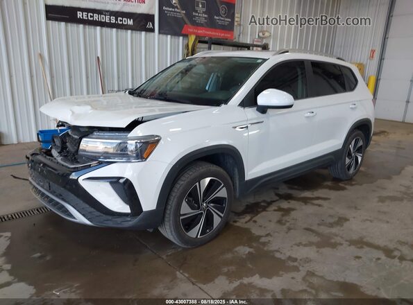 3VVVX7B24RM017498 2024 VOLKSWAGEN TAOS White 