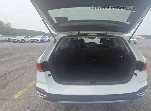 3VVYX7B2XPM332820 2023 VOLKSWAGEN TAOS  Przód lewy