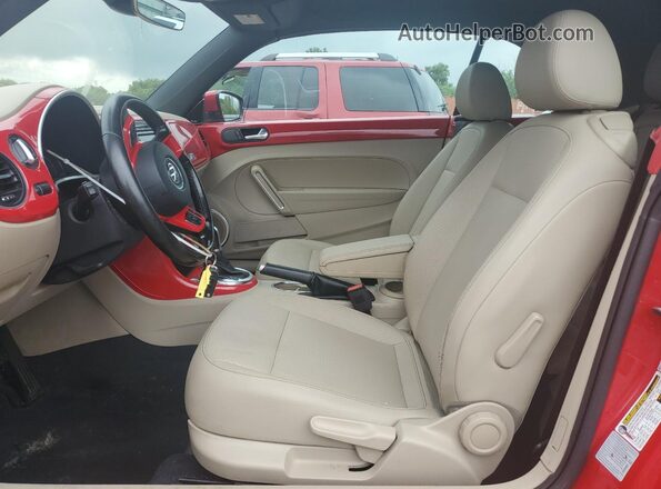 3VW5DAAT5JM506444 2018 VOLKSWAGEN BEETLE Red 