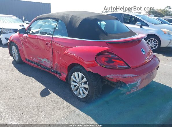 3VW5DAAT6JM516013 2018 VOLKSWAGEN BEETLE Red 