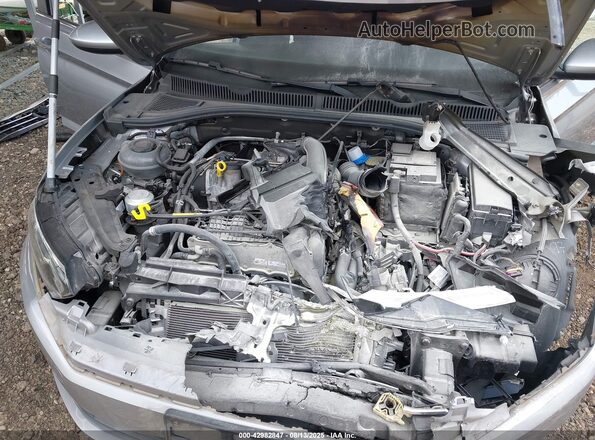 3VWCB7BU2LM055953 2020 VOLKSWAGEN JETTA Серебряный Вид сзади