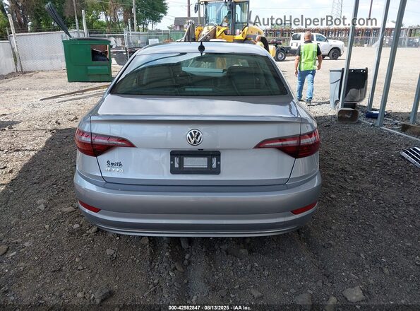 3VWCB7BU2LM055953 2020 VOLKSWAGEN JETTA Серебряный 