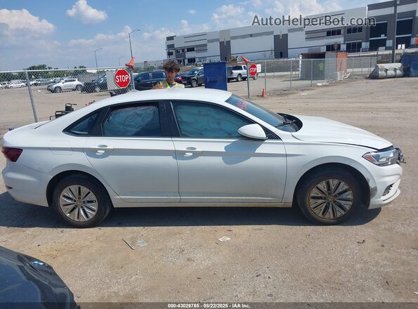 3VWCB7BU4LM042508 2020 VOLKSWAGEN JETTA White Սալոնի հետևի տեսք