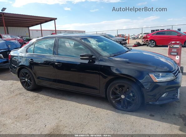 3VWD17AJ5JM209986 2018 VOLKSWAGEN JETTA Black 