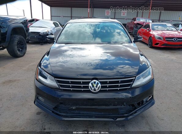 3VWD17AJ5JM209986 2018 VOLKSWAGEN JETTA Black 