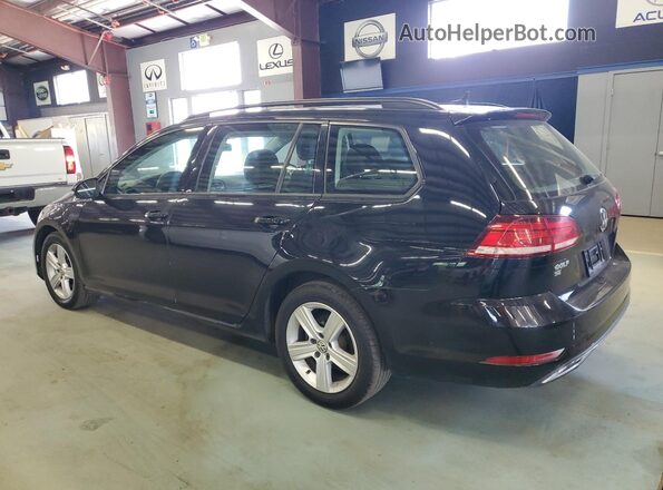 3VWD17AU0JM756335 2018 VOLKSWAGEN GOLF Black 