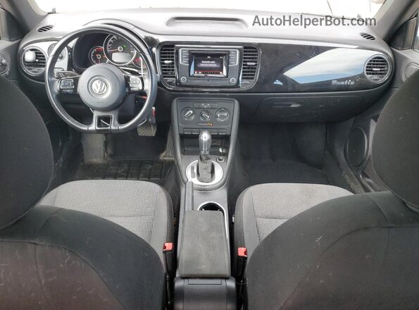 3VWFD7AT3JM710005 2018 VOLKSWAGEN BEETLE Green 