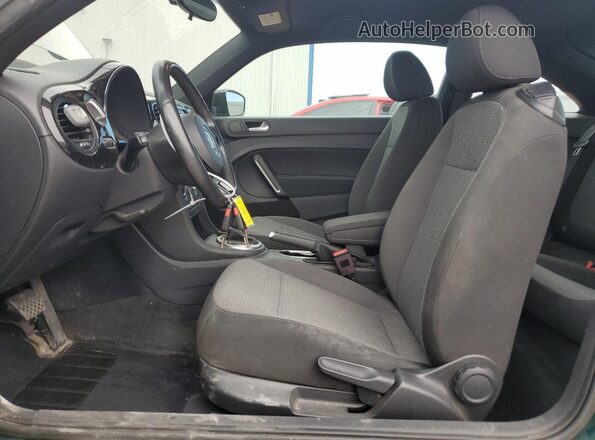 3VWFD7AT3JM710005 2018 VOLKSWAGEN BEETLE Green 