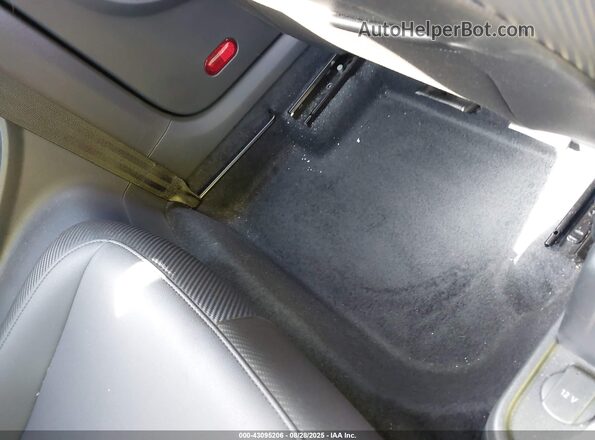3VWJD7AT6KM718739 2019 VOLKSWAGEN BEETLE Красный 