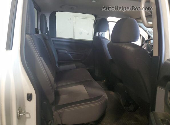 1N6AA1EC5NN107059 2022 NISSAN TITAN White 