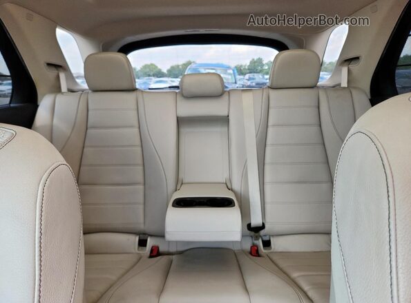 4JGFB5KB2LA020910 2020 MERCEDES-BENZ GLE-CLASS Gray Вид задньої частини салону