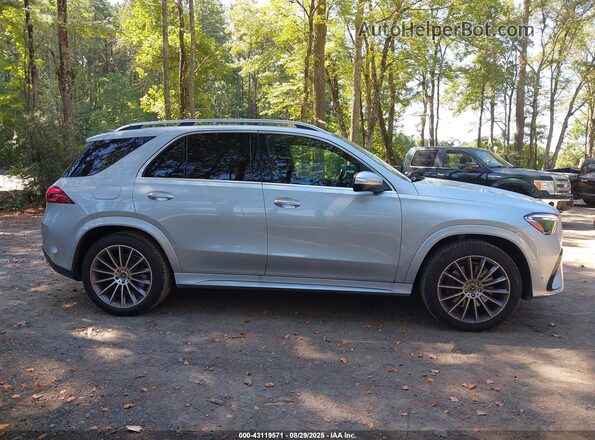 4JGFB5KB1RB102839 2024 MERCEDES-BENZ GLE 450 Silver Rear interior view