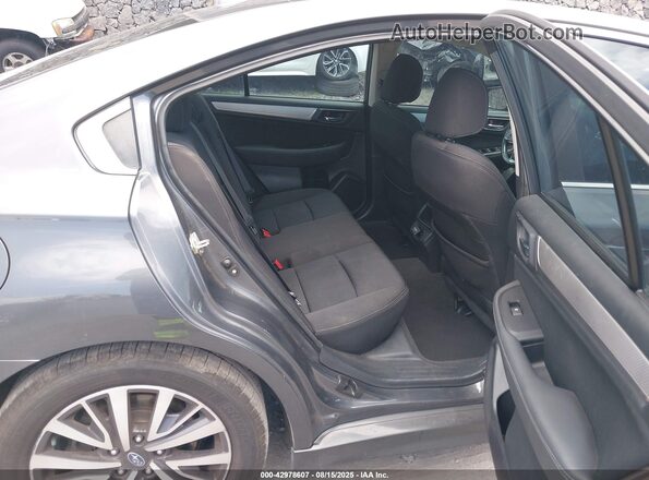 4S3BNAC63J3005077 2018 SUBARU LEGACY Gray VIN კოდის სტიკერის ხედი