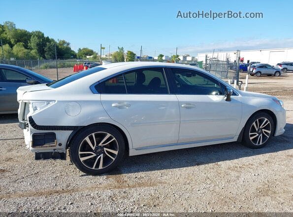 4S3BNAS62H3043878 2017 SUBARU LEGACY White Սալոնի հետևի տեսք