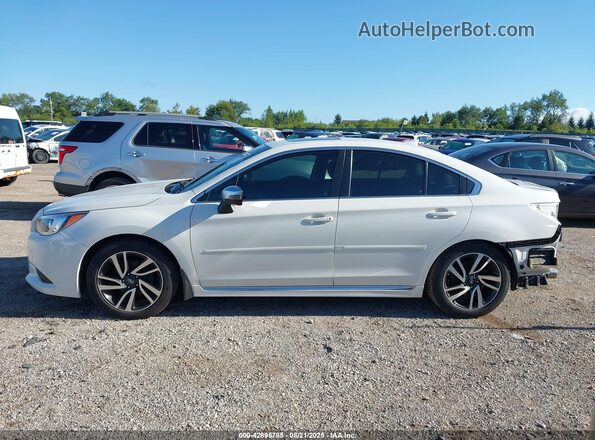 4S3BNAS62H3043878 2017 SUBARU LEGACY White Սալոնի 360 աստիճան տեսք