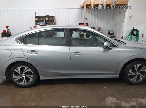 4S3BWAE64L3013427 2020 SUBARU LEGACY Серебряный Вид задней части салона
