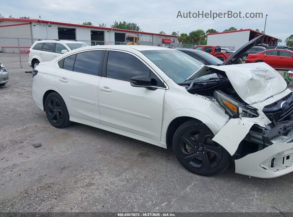 4S3BWAF63L3019136 2020 SUBARU LEGACY White Вид задньої частини салону