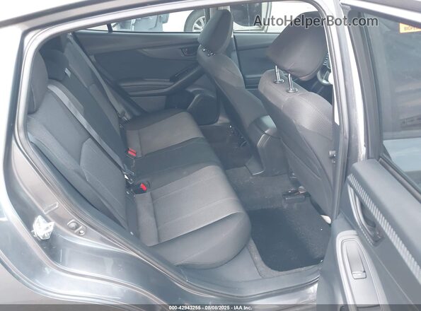 4S3GTAD67M3711211 2021 SUBARU IMPREZA Gray Vista de la etiqueta del VIN