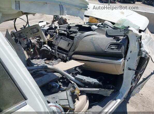 4S4BSANC1G3229352 2016 SUBARU OUTBACK White წინა სალონის ხედი