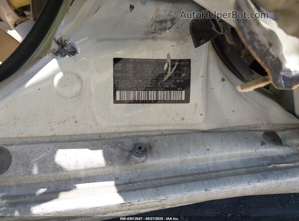4S4BSANC1G3229352 2016 SUBARU OUTBACK White ძრავის განყოფილების ხედი