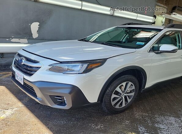 4S4BTADCXN3213775 2022 SUBARU OUTBACK  Widok wnętrza z przodu