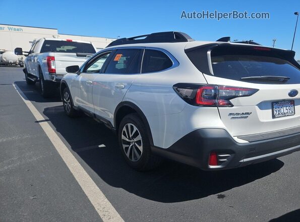 4S4BTADCXN3213775 2022 SUBARU OUTBACK  Widok wnętrza z tyłu