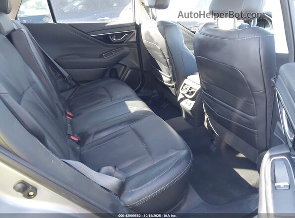 4S4BTANCXR3192009 2024 SUBARU OUTBACK Silver 