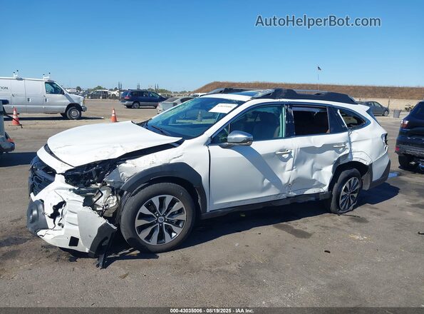 4S4BTGPD3R3234450 2024 SUBARU OUTBACK White Вид спереду