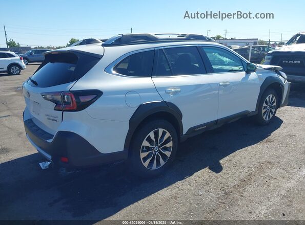 4S4BTGPD3R3234450 2024 SUBARU OUTBACK White Задня права чверть