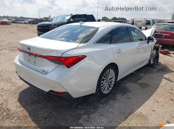 4T1D21FB4LU015779 2020 TOYOTA LIMITED White 