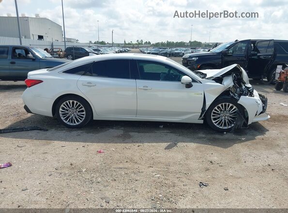 4T1D21FB4LU015779 2020 TOYOTA LIMITED White 