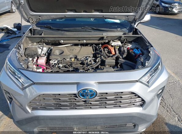 4T3D6RFV3MU040856 2021 TOYOTA LIMITED Серебряный 