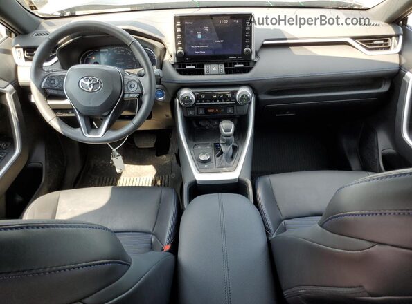 4T3E6RFV8NU085085 2022 TOYOTA RAV4 Gray Widok deski rozdzielczej