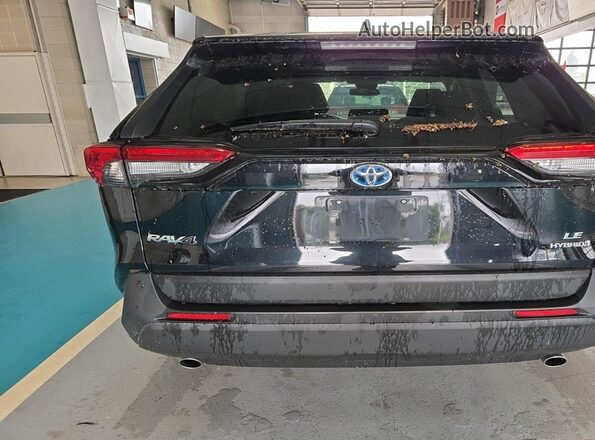4T3LWRFV8MU028861 2021 TOYOTA LE  