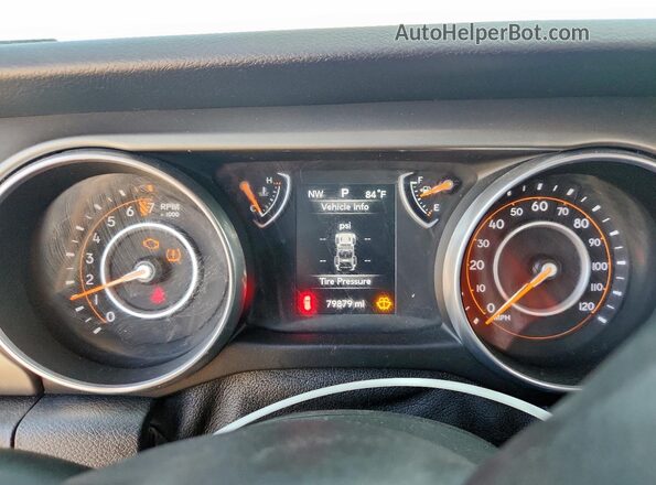 1C4HJXDG8JW164501 2018 JEEP WRANGLER Черный 