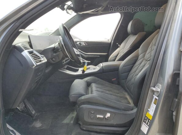 5UX23EU07R9T54418 2024 BMW X5 Gray 