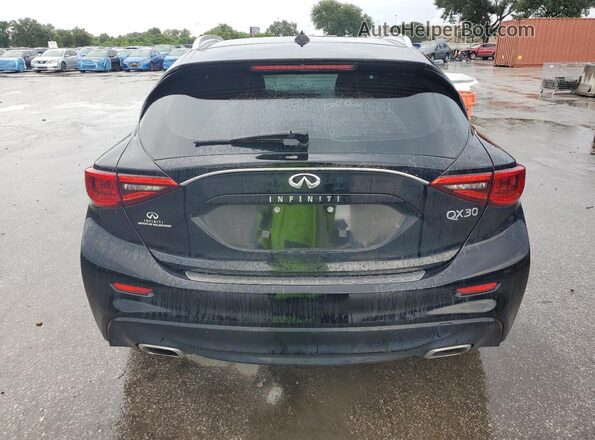 SJKCH5CP5JA005229 2018 INFINITI QX30 Черный 