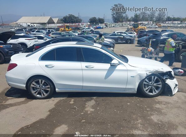 55SWF4HB2JU241808 2018 MERCEDES-BENZ C 350E Белый Вид щитка приборов