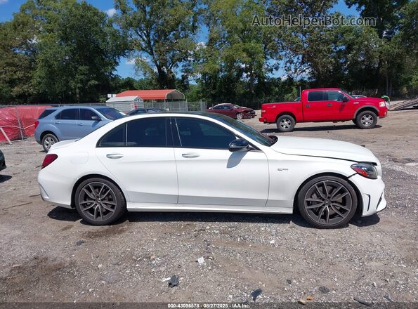 55SWF6EB9KU304940 2019 MERCEDES-BENZ AMG C 43 White Widok wnętrza z tyłu