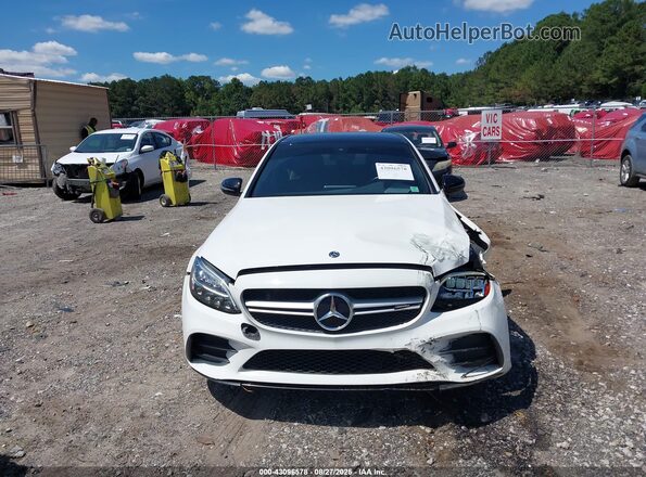 55SWF6EB9KU304940 2019 MERCEDES-BENZ AMG C 43 White Widok zestawu wskaźników