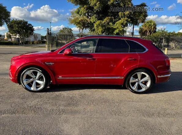 SJAAC2ZV1HC014037 2017 BENTLEY BENTAYGA Красный Вид наклейки с VIN-кодом