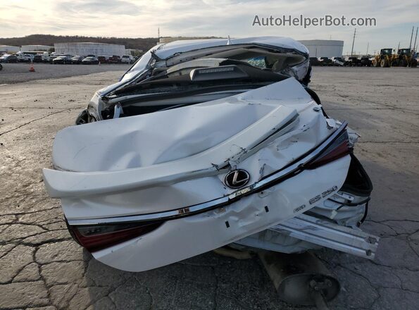 58AD11D14MU001081 2021 LEXUS ES White Widok z tyłu