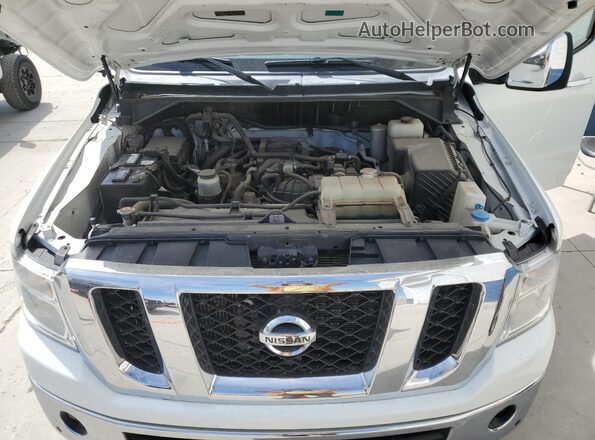 5BZAF0AAXJN853083 2018 NISSAN NV Белый 