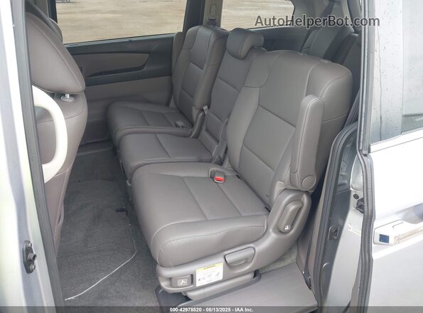 5FNRL5H69HB021009 2017 HONDA ODYSSEY Серебряный 