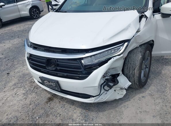 5FNRL6H57RB072071 2024 HONDA ODYSSEY White 