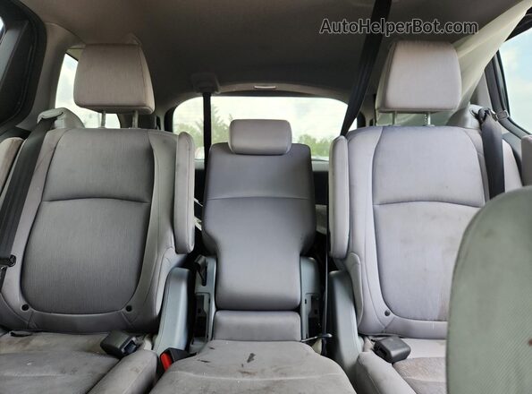 5FNRL6H59LB034672 2020 HONDA ODYSSEY Blue Rear seats view