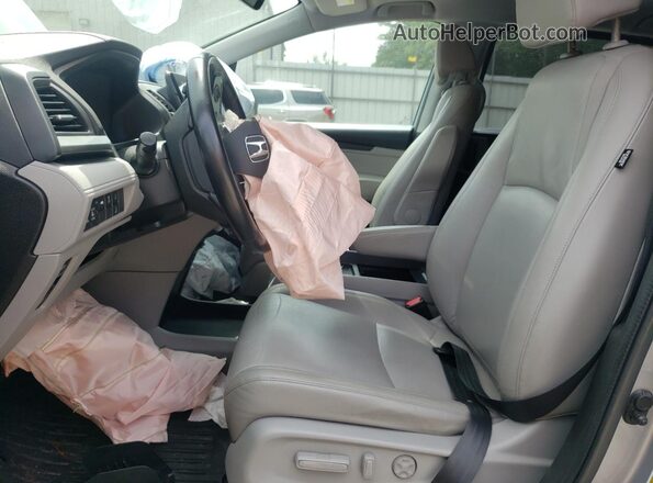 5FNRL6H78JB022480 2018 HONDA ODYSSEY Silver 